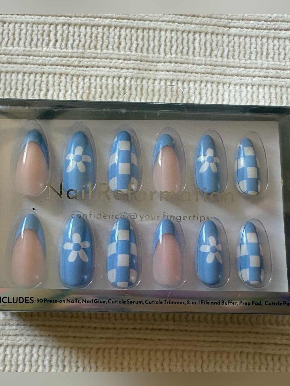 Nail Reformation Press-On Nails in Blue Floral & Check Design